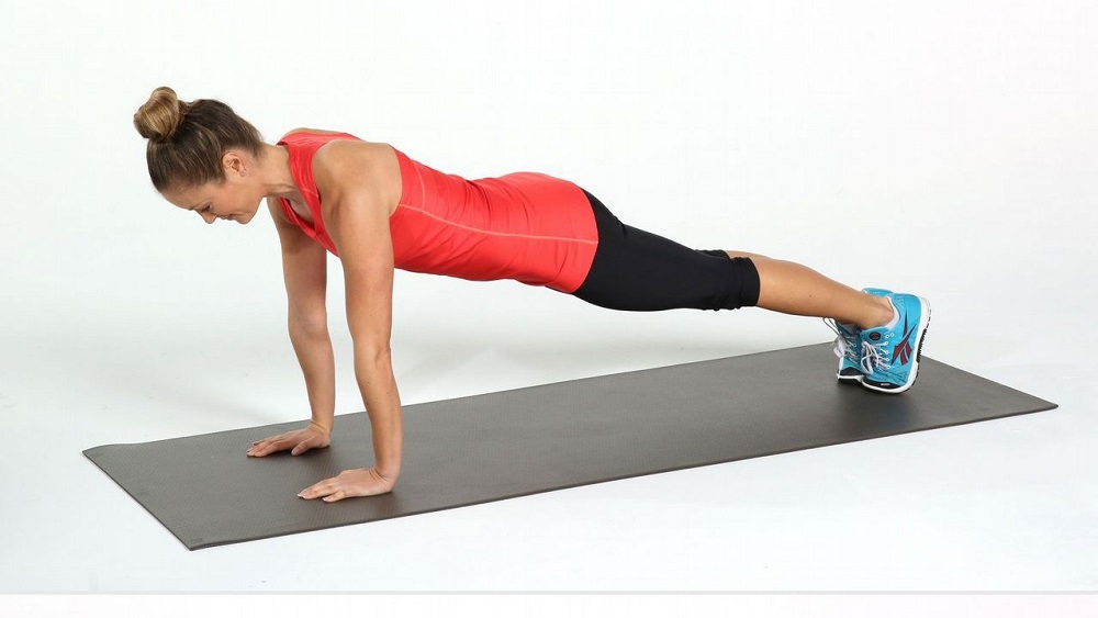 Posición inicial para hacer mountain climbers